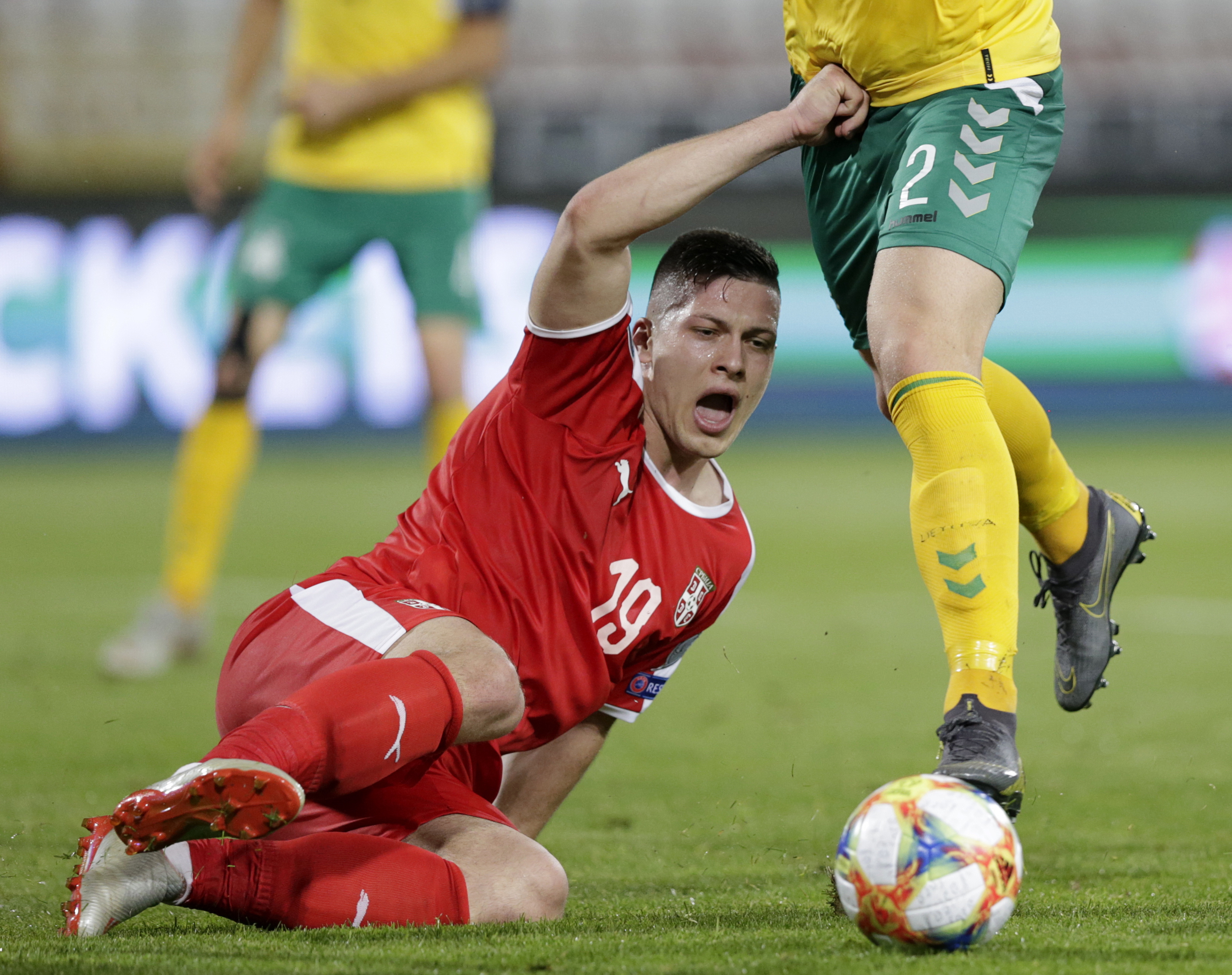 保加利亚胜立陶宛悍然独步，欧预赛胜局触手可及