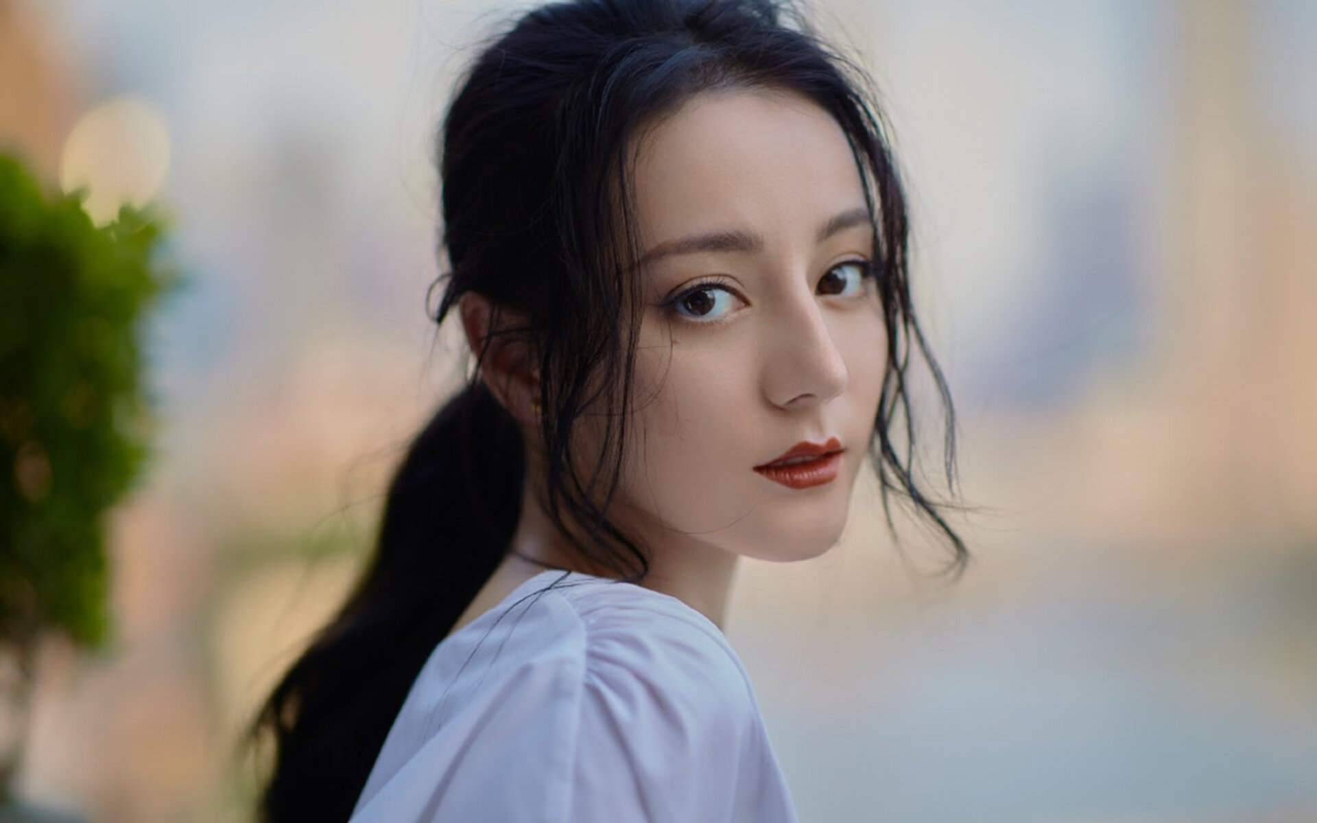 喀麦隆雄狮在安联咆哮,当德布劳内以非洲的节奏踏平拜仁